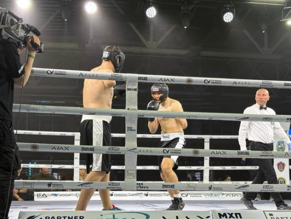 4 квітня в ТРЦ «Термінал» у Броварах відбувся благодійний турнір з боксу, організований SpartaBox спільно з Українською лігою боксу ветеранів бойових дій.