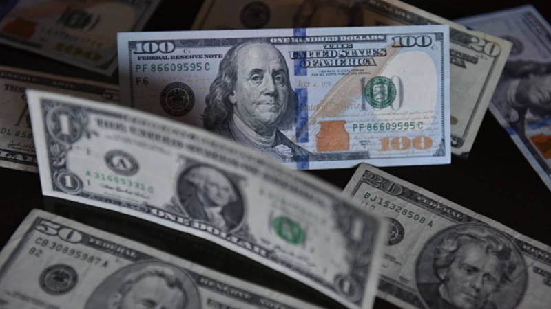 Долар США повернув переважну частину зростання, спричиненого американо-іранським збройним конфліктом: тимчасове перемир'я відновило апетит інвесторів до ризикованіших активів.