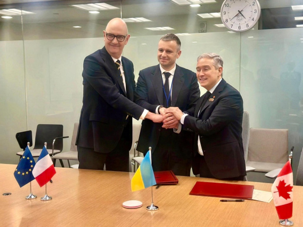 Україна уклала Меморандум про взаєморозуміння з Групою офіційних кредиторів щодо призупинення виплат за державним та гарантованим державою боргом.