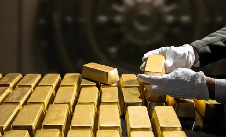 Після падіння золота приблизно на 25% від початку березня інвестори ставлять питання: чи не відійшли центральні банки від ринку, або ж чи не розпочали вони розпродаж активів на тлі зростаючих геополітичних та інфляційних ризиків?