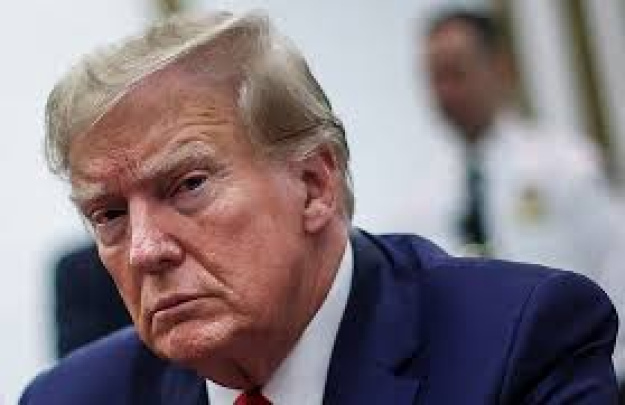 ВМС США не знімуть блокаду Ормузької протоки доти, доки не буде укладено остаточну угоду про припинення війни з Іраном, повідомив президент США Дональд Трамп у телефонному інтерв'ю Bloomberg 20 квітня.► Читайте телеграм-канал«Мінфіну»: головні фінансові новиниЩо заявив Трамп«Іранці відчайдушно хочуть його відкрити.