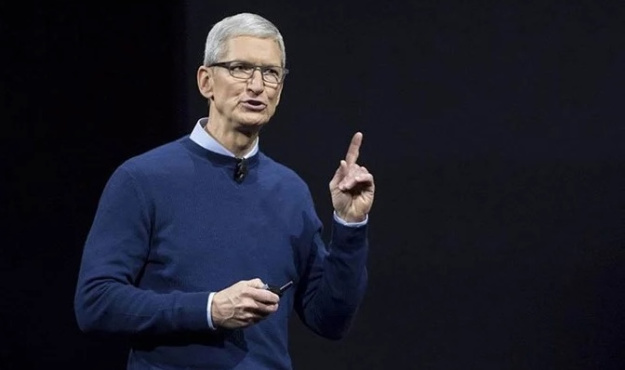 Епоха Тіма Кука завершується: Apple призначила нового гендиректора