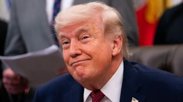 Президент США Дональд Трамп заявив, що продовжує термін режиму припинення вогню з Іраном, який мав спливти 22 квітня.