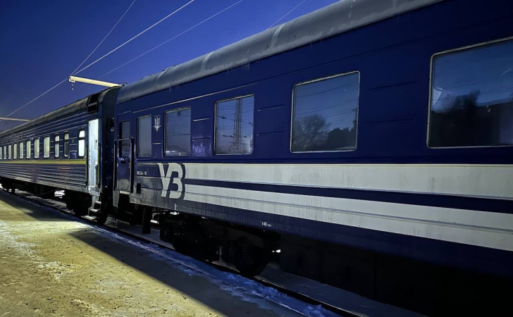 Укрзалізниця запустила продаж приміських квитків через застосунок по всій Україні