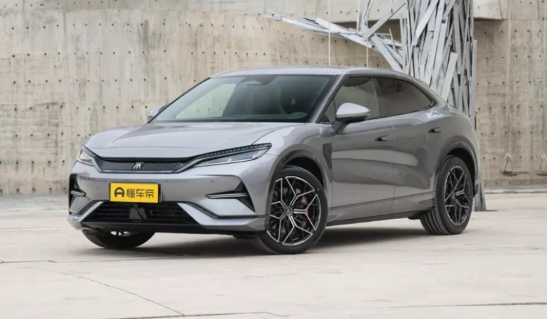 За прошедший месяц украинцы приобрели 1252 легковых авто, ввезенных из Китая.