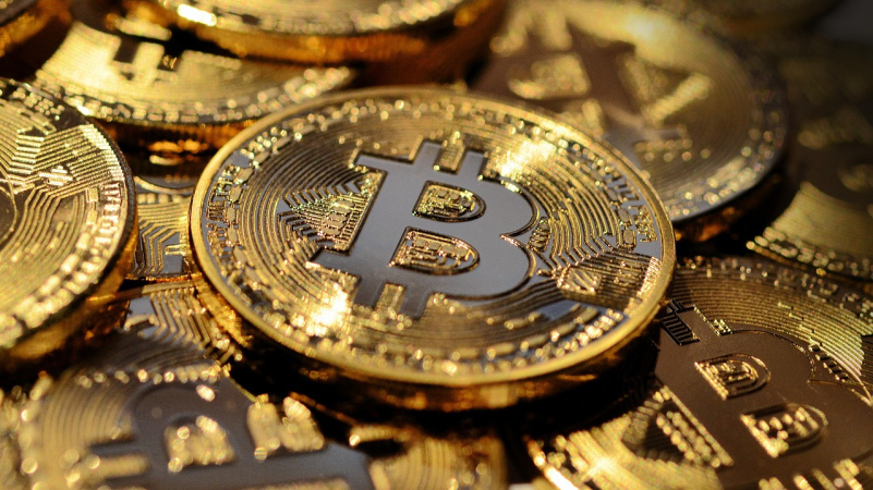 Мошенники украли более $400 000 через клон биржи Uniswap, BitMine инвестировала $235 млн в закупку Ethereum: что нового