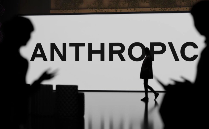 Компанія Anthropic конфіденційно подала документи для публічного розміщення акцій, що випливає з повідомлення організації.