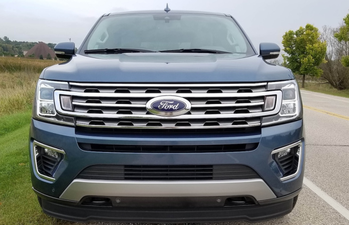 Ford отзывает почти 420 000 авто в США из-за проблем с ремнями безопасности