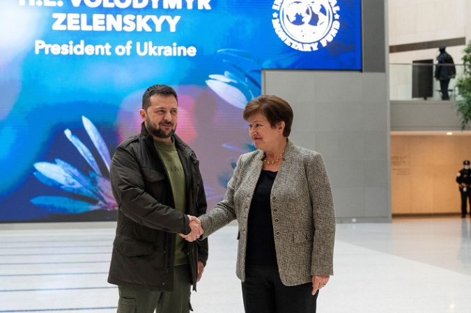 Реформа «спрощенки» та підвищення тарифів: що Україна має змінити для МВФ