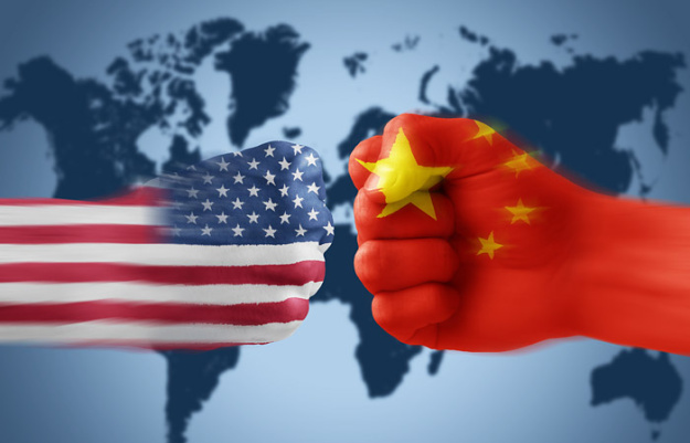 Министерство обороны США внесло несколько крупных китайских компаний, в частности, технологического гиганта Alibaba, производителя электромобилей BYD и Baidu, в список компаний, которые, по утверждению американской стороны, связаны с китайскими военными, пишет BBC.► Читайте страницу «Минфина» в фейсбуке: главные финансовые новостиЧто известноСписок Министерства обороны преследует цель предупредить американские организации о рисках ведения бизнеса с такими компаниями.