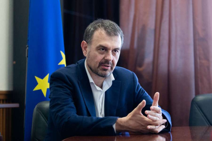 Налоговые органы будут самостоятельно получать информацию от цифровых платформ о доходах граждан и уведомлять о необходимости уплаты налогов.
