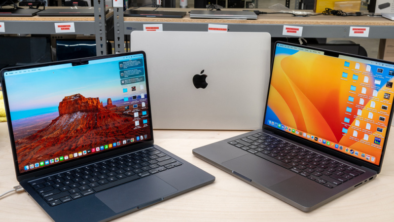 Генеральный директор Apple Тим Кук подчеркнул, что компания вынуждена повысить цены на свои продукты — из-за стремительного удорожания чипов памяти.