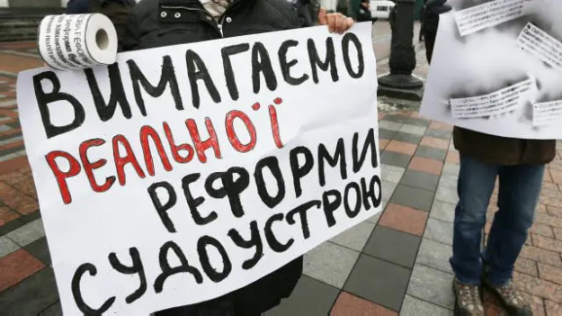 15 июня Украина официально открыла переговоры по первому кластеру вступления в ЕС.
