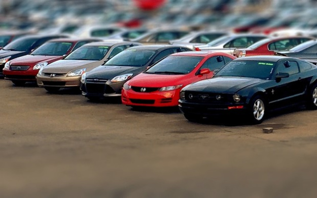 Під час перереєстрації транспортного засобу сервісні центри МВС можуть відмовити у проведенні операції.