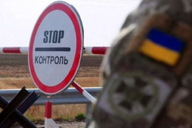 В первый год полномасштабной войны количество иностранцев, въезжавших в Украину, сократилось почти вдвое, однако с тех пор поток въезжающих постепенно восстанавливается.