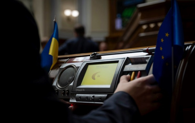 По итогам первого полугодия 2026 доходы общего фонда государственного бюджета (без учета грантов) составили 1,3 трлн грн, что практически соответствует плановым показателям и на 21,7% превышает данные аналогичного периода 2025 года.