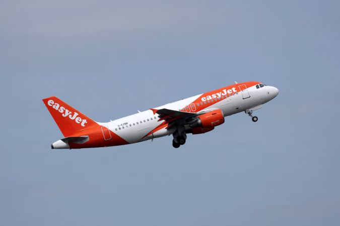 Британский лоукостер easyJet принципиально согласился на улучшенное предложение американской инвестиционной компании Castlelake по поглощению.
