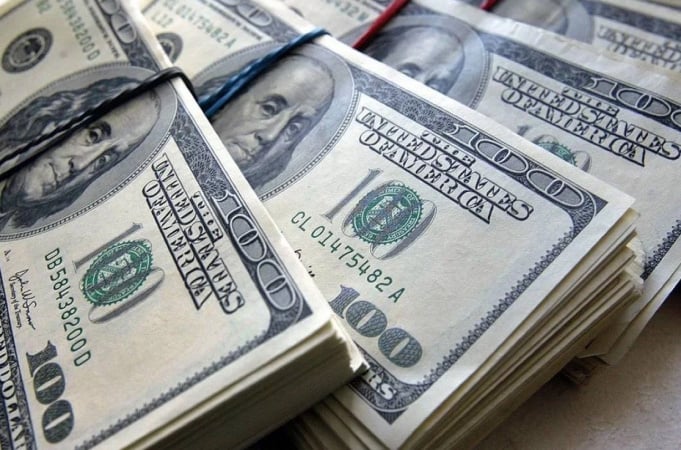 Украина получила 3,35 млрд долларов США в рамках Первой программы политики развития рабочих мест и роста частного сектора в Украине (Development Policy Operation, DPO), реализуемой Всемирным банком.