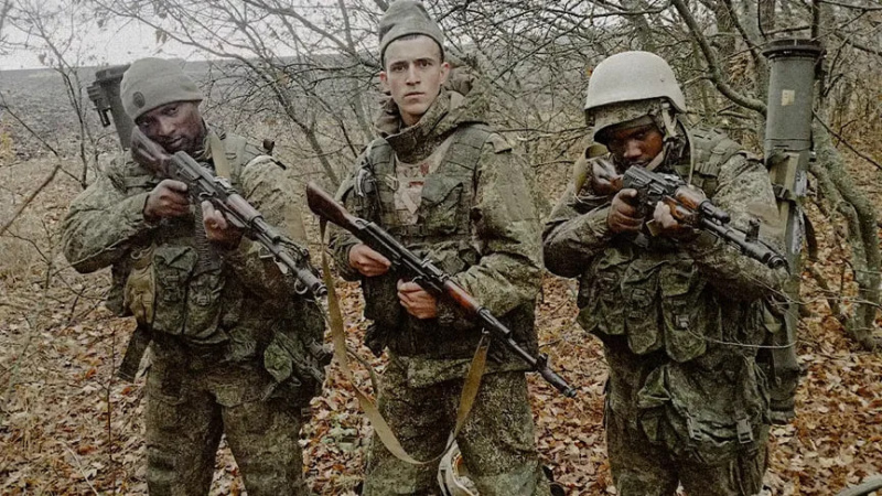 Пленные из Африки, захваченные в ходе боевых действий в Украине, стали неудобным аргументом в геополитическом споре между Москвой и Киевом.