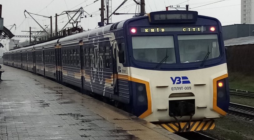 С 22 июля стоимость проезда в кольцевой электричке Kyiv City Express будет повышена.