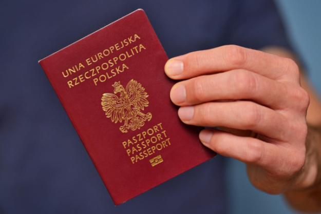 Майже три чверті українців, які живуть у Польщі, пов'язують своє майбутнє саме з цією країною.