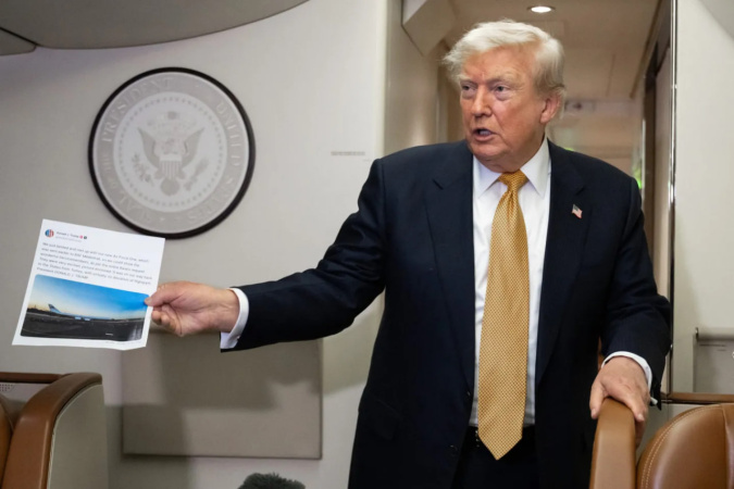 Как сообщает The Guardian, Дональд Трамп запустил платную подписку на свои сообщения в Truth Social стоимостью до 100 000 долларов в месяц.