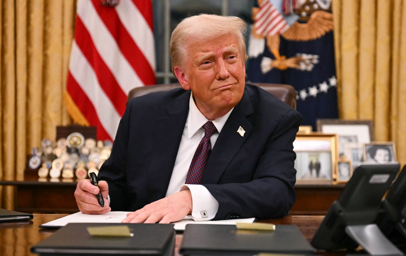 Президент США Дональд Трамп подписал указ, устанавливающий новые пошлины на импорт беспилотников и комплектующих к ним.