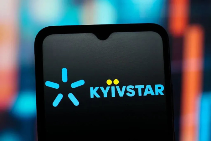 CEO Київстар Олександр Комаров сподівається запустити можливість українцям купувати акції компанії вже у 2026 році.