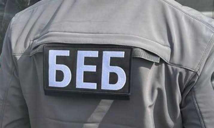 Детективы Территориального управления БЭБ в Киевской области совместно с киберполицией разоблачили масштабный конвертационный центр, через который производились теневые расчеты в аграрной сфере.