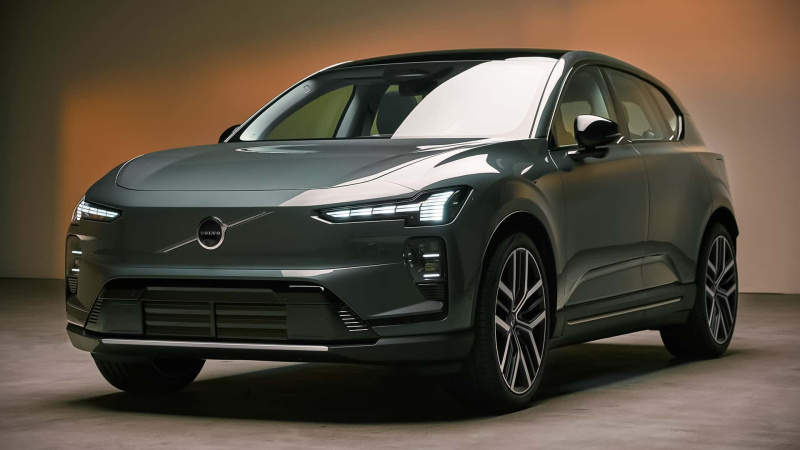 Нове оновлення програмного забезпечення дало моделям Volvo EX60, EX90 та ES90 має здатність попереджати водіїв інших таких же Volvo про потенційно небезпечні об'єкти на дорозі.