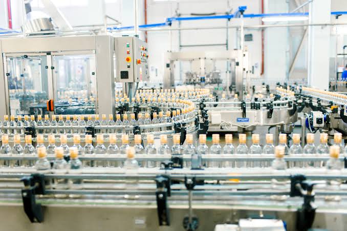Входящий в группу Global Spirits ликероводочный завод Хортица пострадал в результате российской атаки и восстановлению не подлежит.