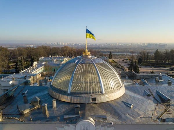 Верховная Рада 3 сентября приняла в общей сложности два законопроекта, которые должны удешевить ввоз отдельных товаров для нужд Сил безопасности и обороны.