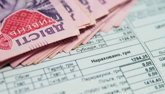 Человек, достигший 60 лет, не работающий и не получающий пенсию из-за недостаточного страхового стажа, может претендовать на жилищную субсидию.