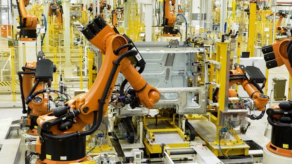 Як повідомляє Reuters, компанія Toyota розглядає можливість використання близько 400 тисяч роботів на своїх заводах, підприємствах компаній групи та в постачальників.