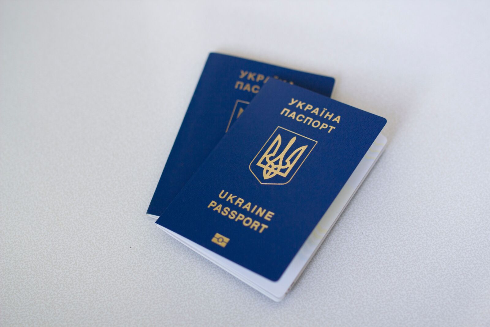 Государственная миграционная служба и отделы Паспортного сервиса ГП «Документ» временно ограничат прием граждан 28−30 сентября.