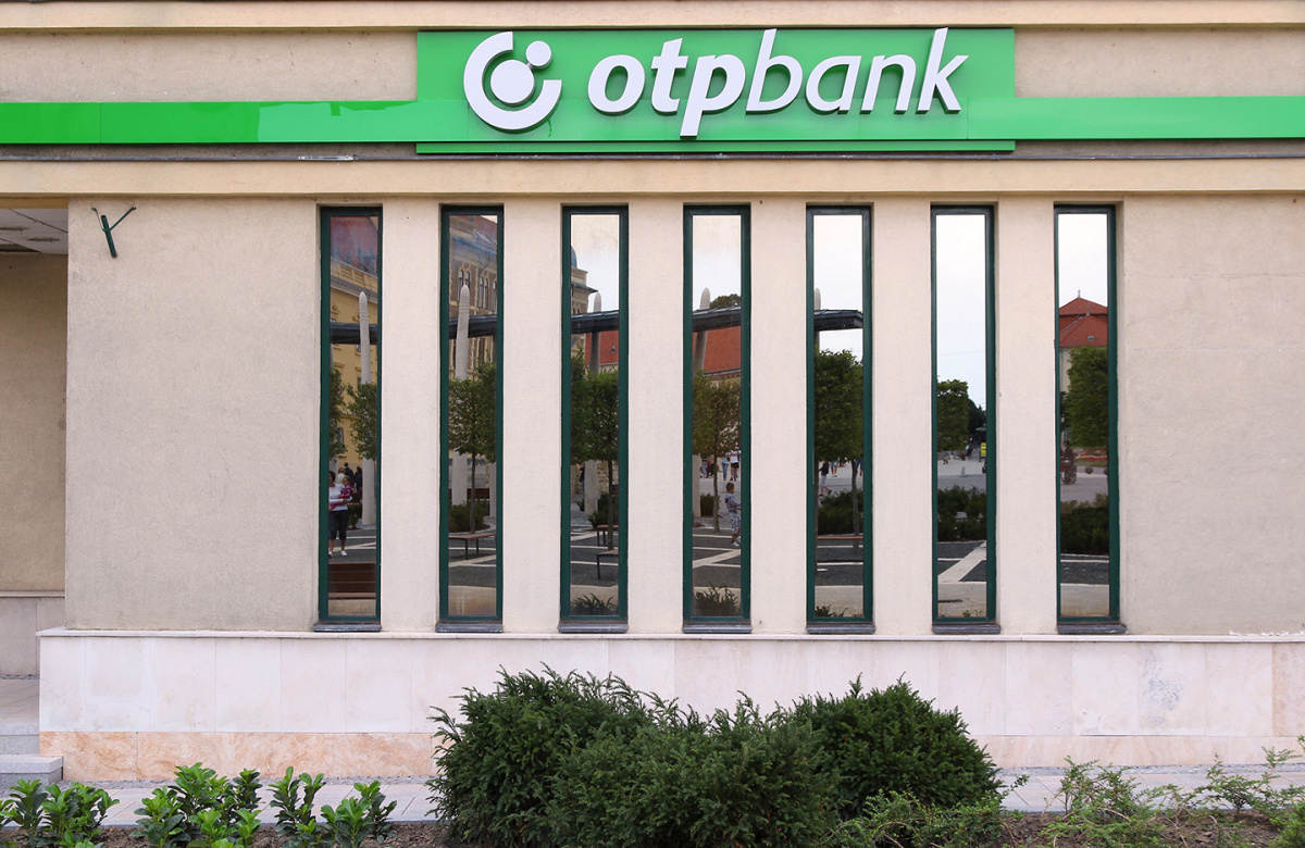 Найбільший банк Угорщини OTP розглядає можливість повністю піти з росії на тлі перевірки його російської діяльності європейськими регуляторами перед запланованим придбанням Luminor Bank.