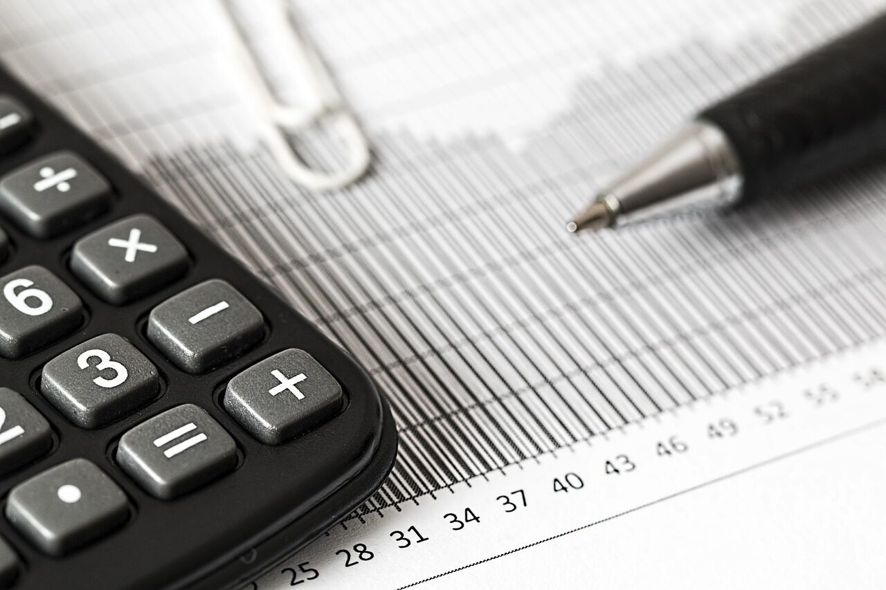 Кабінет Міністрів схвалив розроблений Мінфіном законопроєкт, який імплементує в Україні окремі положення європейської Директиви ATAD щодо протидії ухиленню від оподаткування.