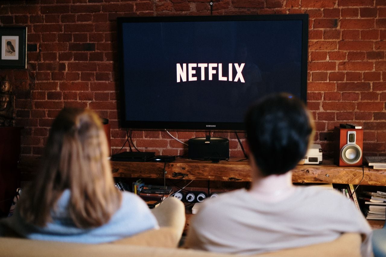 Netflix планує скоротити близько 1000 працівників у різних країнах світу.