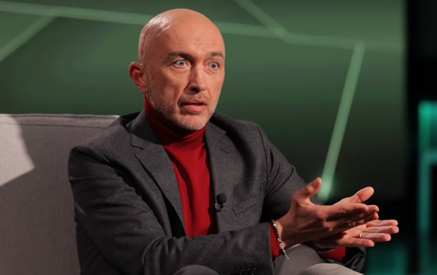 Глава Национального банка Украины Андрей Пышный призвал публично значимых лиц (PEP) и членов их семей сообщать регулятору о проблемах с банковским обслуживанием.