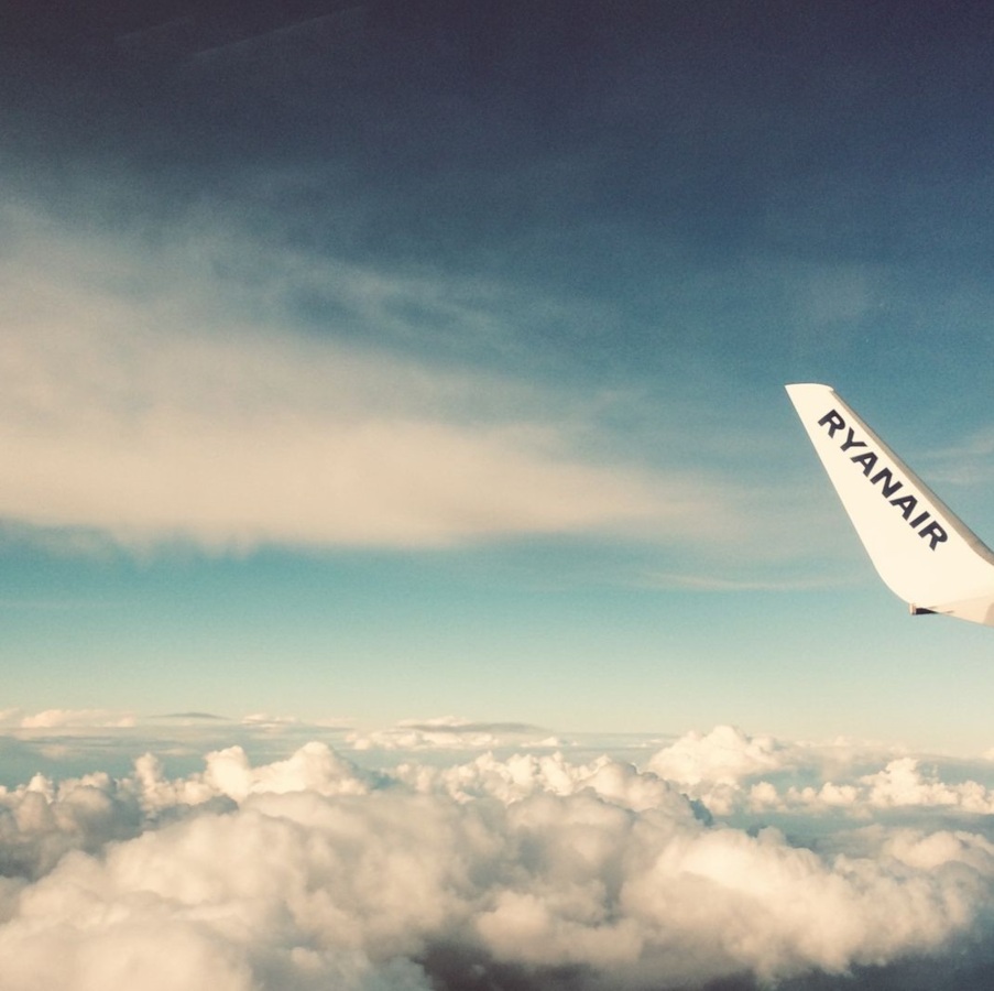 Ryanair скоротить мільйон пасажирських місць на рейсах із Бельгії цієї зими та попереджає про значне подорожчання авіаквитків у 2027 році.