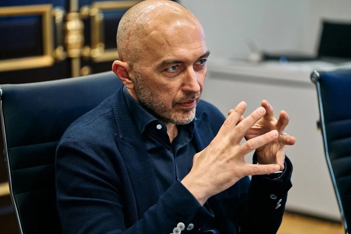 Председатель Национального банка Украины Андрей Пышный заявил, что уголовное производство, в рамках которого детективы НАБУ провели следственные действия в его рабочем кабинете, не касается ни деятельности НБУ, ни его служебной деятельности в качестве председателя Нацбанка.