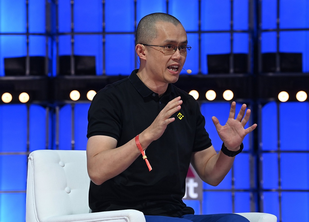 Основатель криптобиржи Binance Чанпен Чжао (CZ) призвал пользователей быть особенно осторожными при посещении сайтов в ближайшие дни.