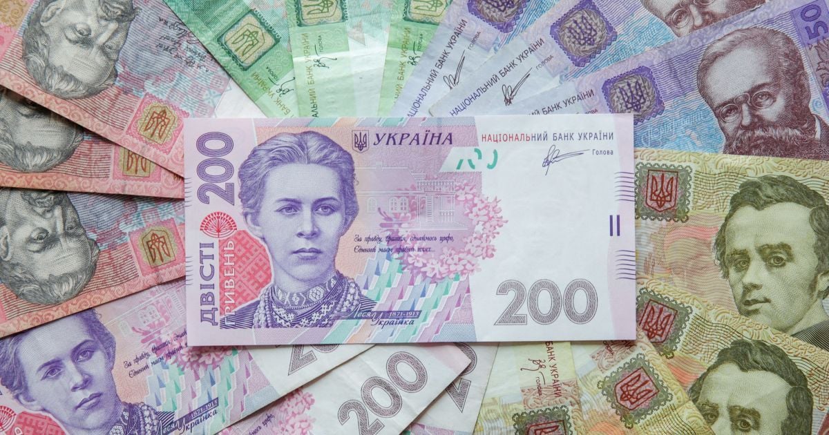 За январь-сентябрь 2026 года заемщики банков, находящиеся в управлении Фонда гарантирования вкладов физических лиц, погасили по программам реструктуризации 157,44 млн грн, говорится в сообщении Фонда.► Читайтестраницу «Минфина» в фейсбуке: главные финансовые новостиС начала 2022 года общая сумма поступлений от заемщиков в банки, которые ликвидирует Фонд, составила около 1,594 млрд грн.