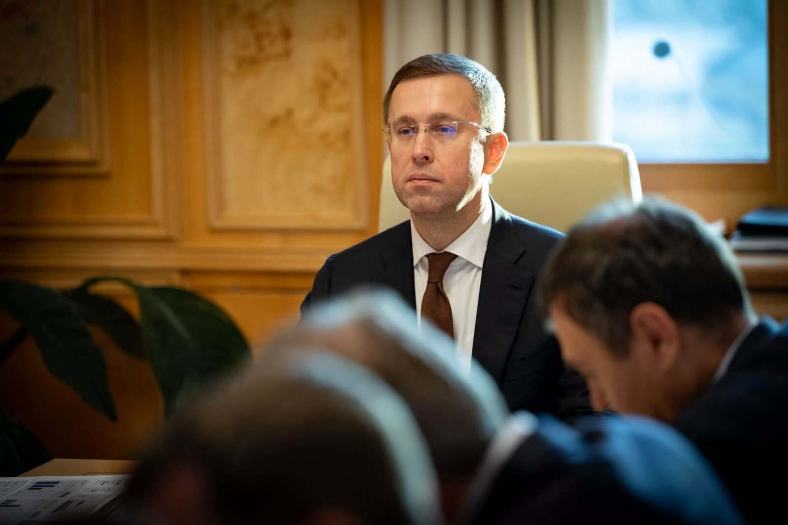 Премьер-министр Украины Сергей Корецкий поручил руководителям всех органов исполнительной власти срочно сформировать команды по кибербезопасности, закупить необходимое программное обеспечение и ввести его в эксплуатацию.► Читайте телеграмм-канал «Минфина»: главные финансовые новостиПричиной послужили усиление российских атак на цифровую инфраструктуру Украины и использование врагом искусственного интеллекта для кибернападений.