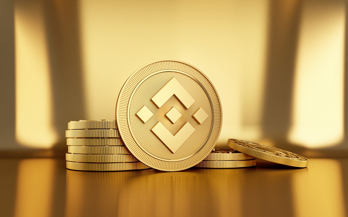 «Попередні результати розслідування Binance вказують на те, що інцидент безпеки міг бути пов’язаний із компрометацією ноутбука DevOps-інженера, унаслідок чого зловмисник отримав доступ до сервісного контейнера та зміг ініціювати несанкціоновані транзакції з виведення коштів.