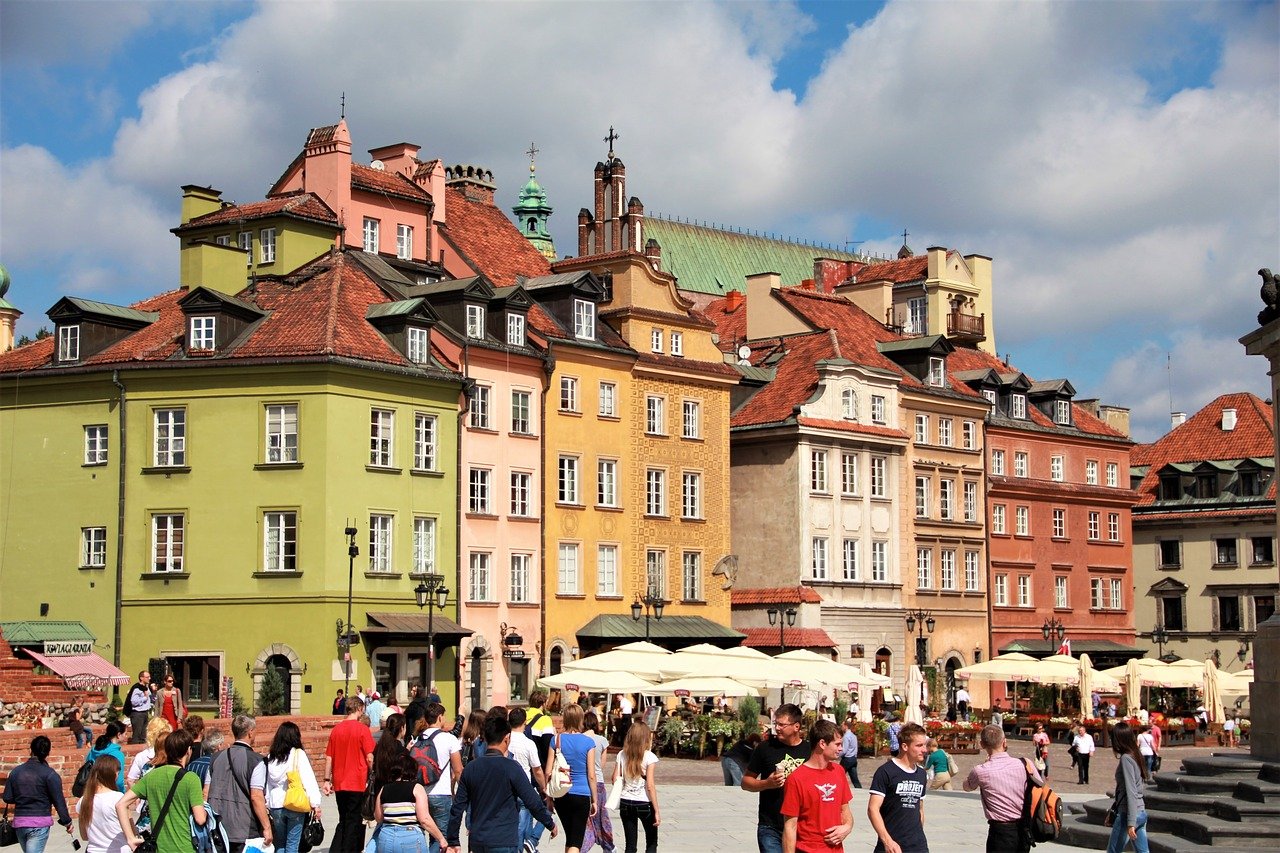 Как купить жилье в Польше: цены, налоги и варианты расчетов