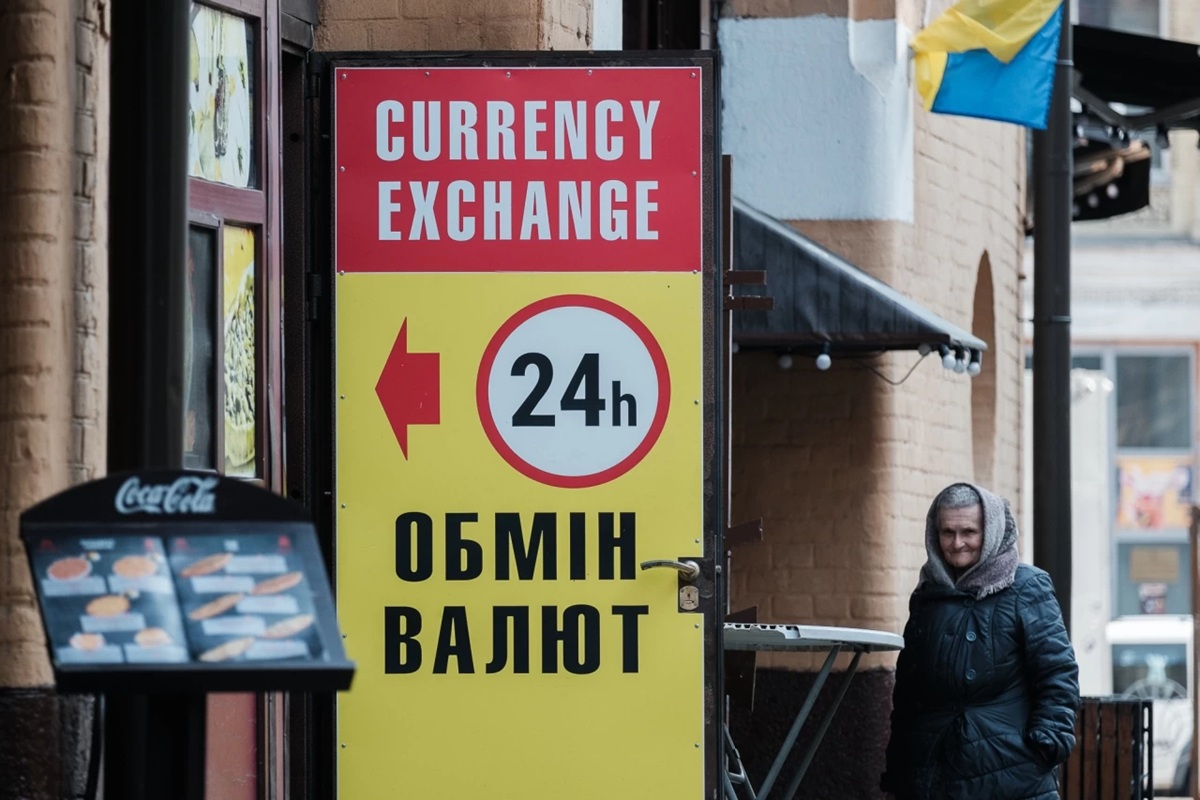 Стоит ли ждать в ближайшее время доллар по 50 гривен