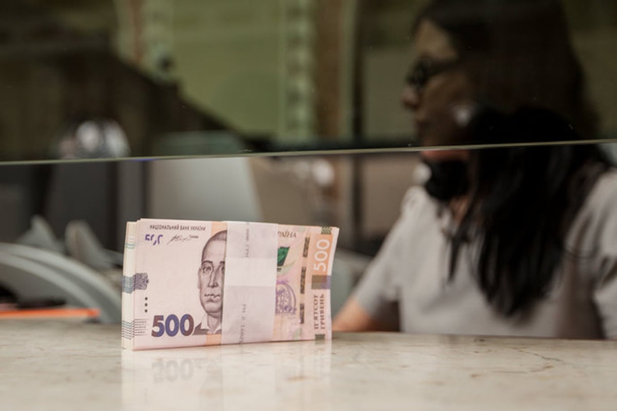 Украинцы хранят в банках рекордные 1,55 трлн грн: кто реально становится богаче