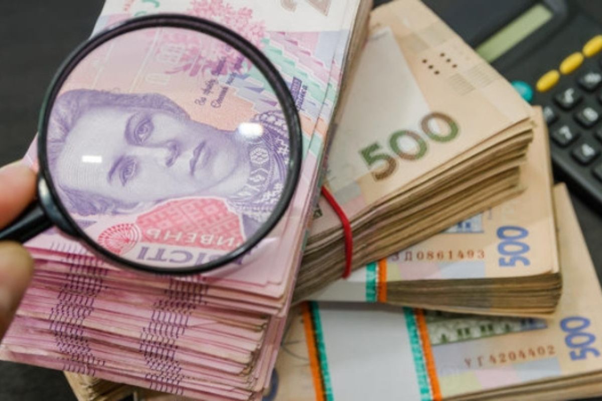 Поддельные 500 гривен в кошельке: как доказать, что вы не преступник