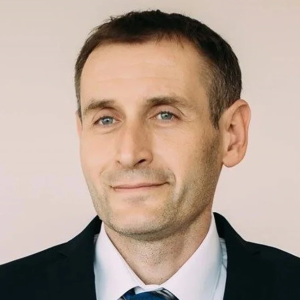 Рябов Роман